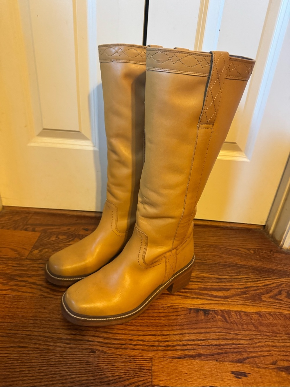 Frye Kate Pull On Boot - Mimosa - Picture 5 of 6